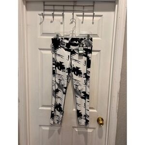 NWT Under Armour HeatGear Compression Leggings Womens Large Black White Print